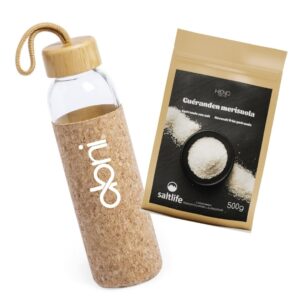 Oloni lasinen vesipullo + Saltlife Guéranden luomumerisuola